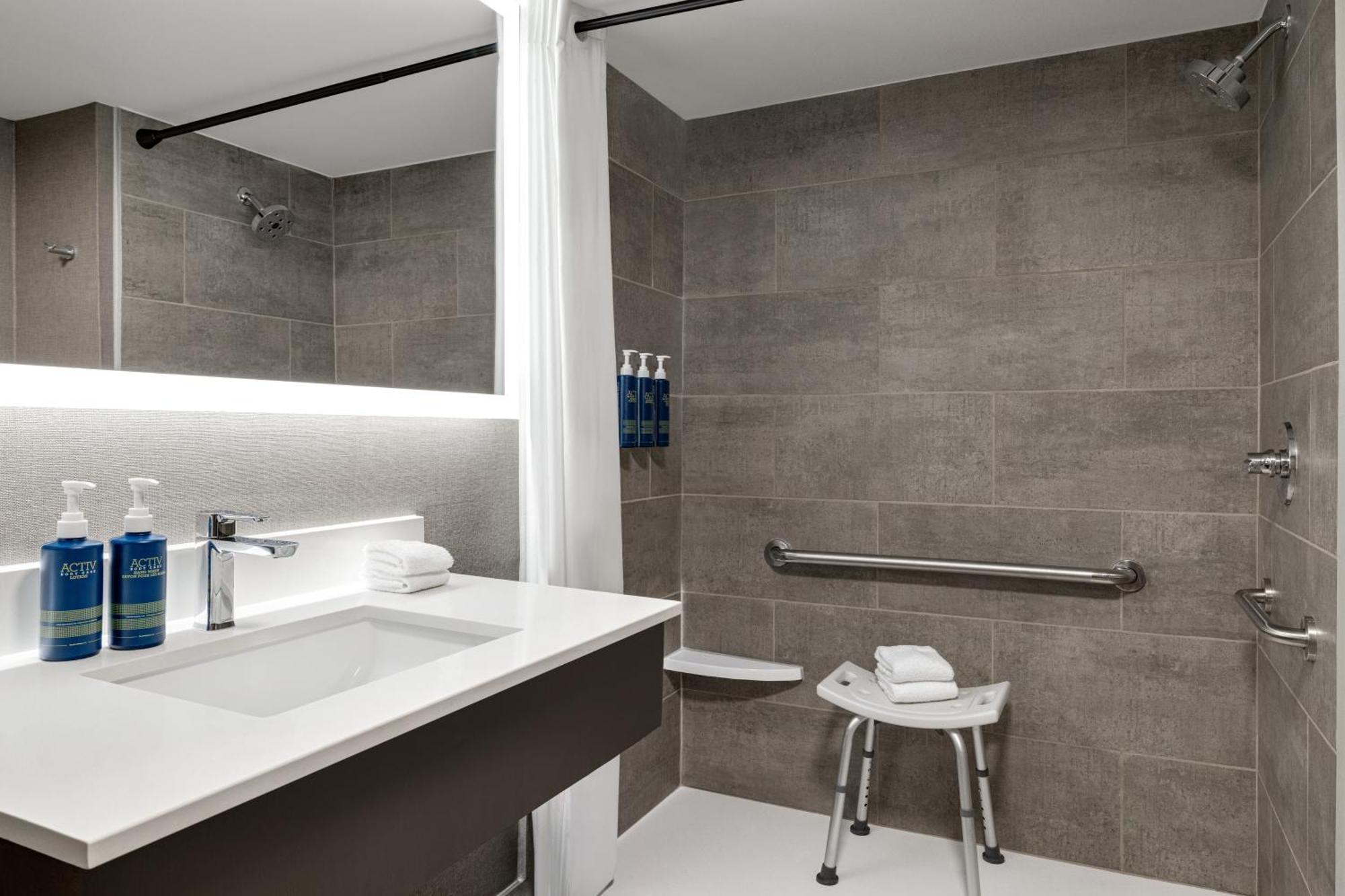 Four Points By Sheraton Columbus-Polaris Eksteriør billede